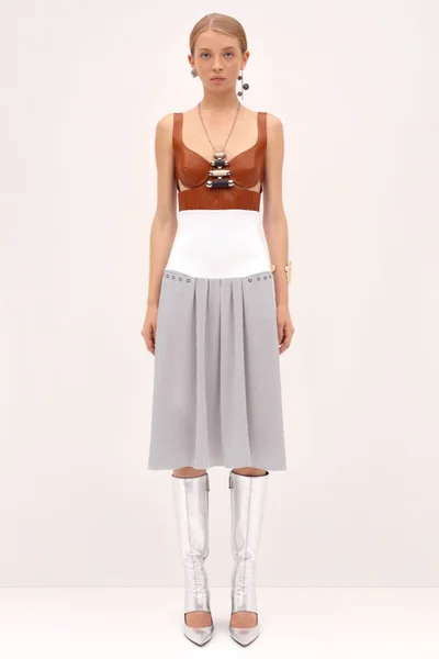 Look 15